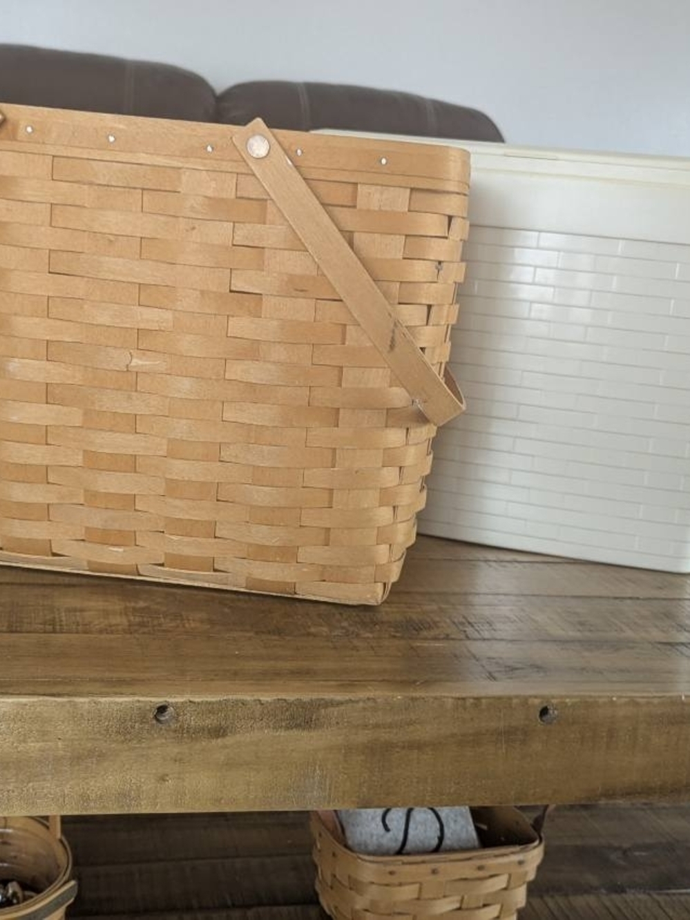Longaberger Natural Brown Woven Picnic Basket with Handle